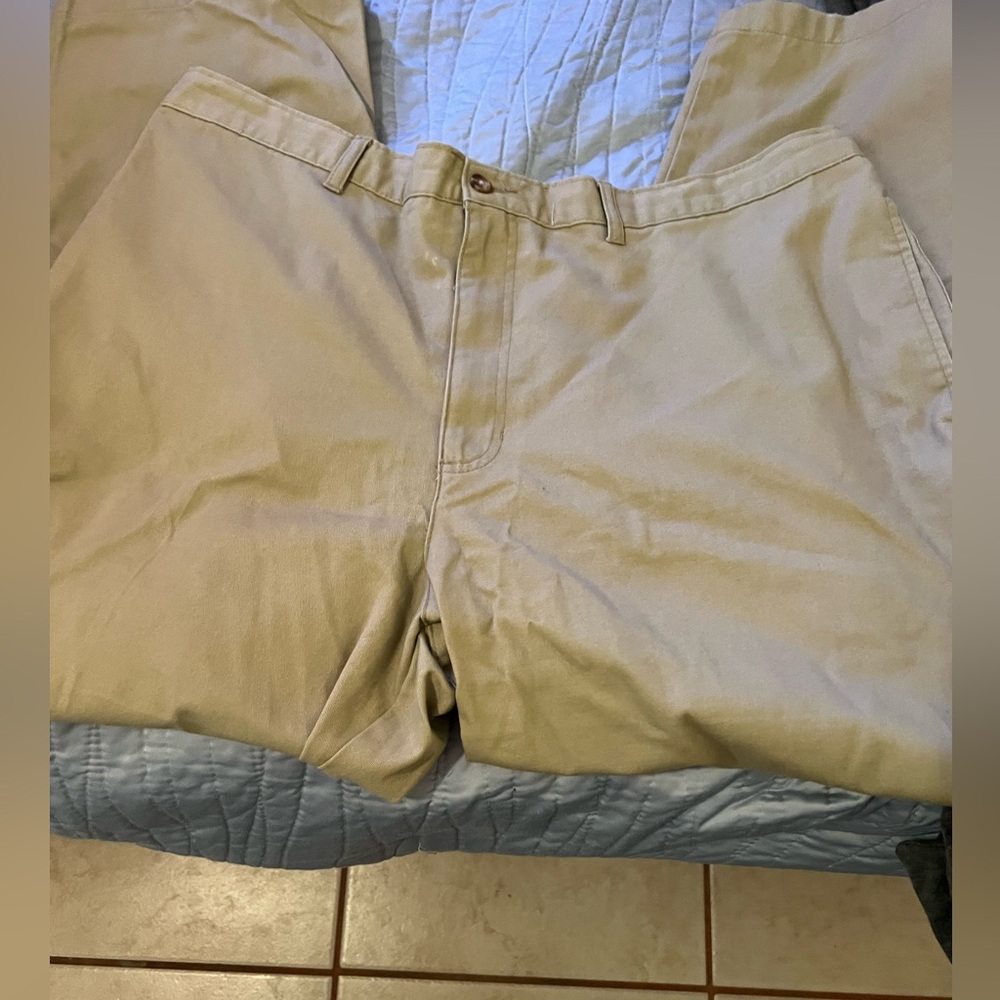 Mens Tan Pants
Size 42/29